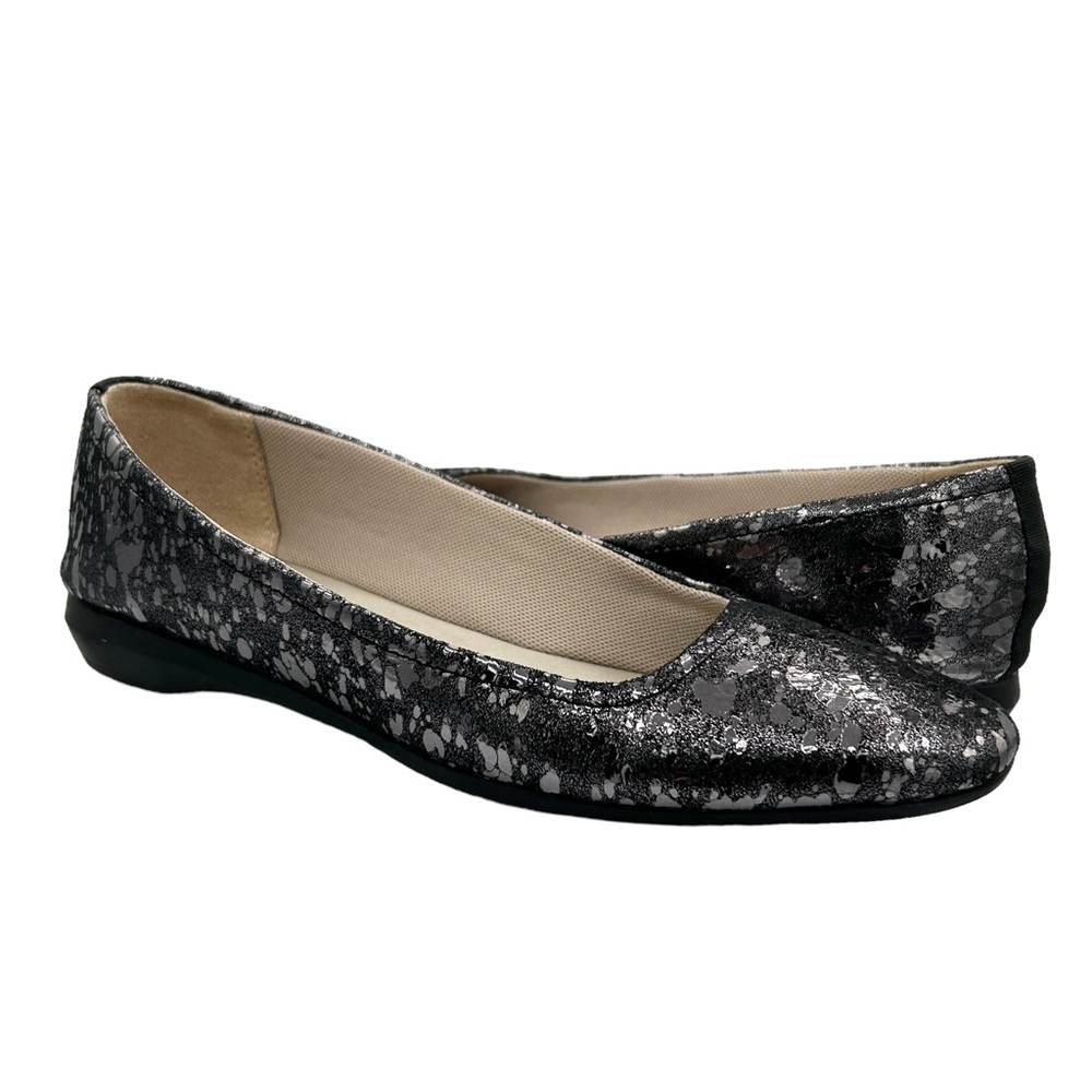 Naturalizer Alya Pewter Metallic Droplet Ballet Slip-On‎ Flats (9N)